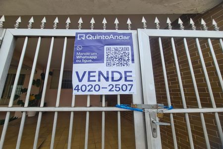 Casa à venda com 200m², 3 quartos e 2 vagas Casa à venda com 200m², 3 quartos e 2 vagasplaquinha