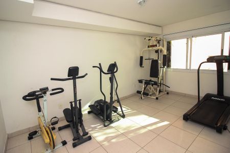 Apartamento para alugar com 82m², 2 quartos e 2 vagas Apartamento para alugar com 82m², 2 quartos e 2 vagasÁrea comum - Academia