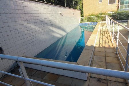Apartamento para alugar com 82m², 2 quartos e 2 vagas Apartamento para alugar com 82m², 2 quartos e 2 vagasÁrea comum - Piscina
