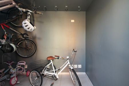 Apartamento para alugar com 82m², 2 quartos e 2 vagas Apartamento para alugar com 82m², 2 quartos e 2 vagasBicicletário