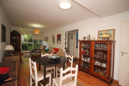Sala de apartamento à venda com 2 quartos, 82m² em Cavalhada, Porto Alegre