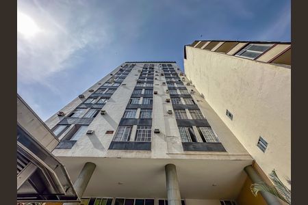 Apartamento à venda com 67m², 2 quartos e sem vaga
