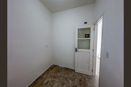 Apartamento à venda com 67m², 2 quartos e sem vaga