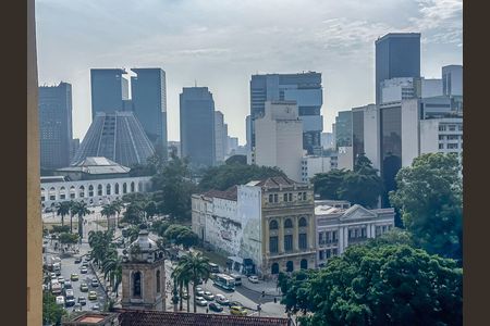 Apartamento à venda com 67m², 2 quartos e sem vaga