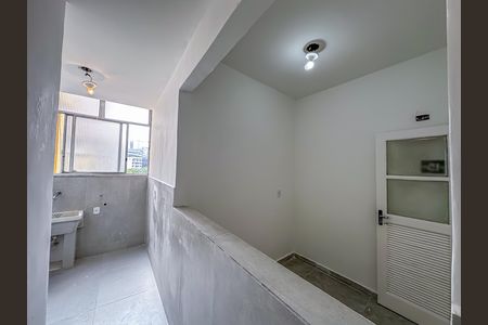 Apartamento à venda com 67m², 2 quartos e sem vaga