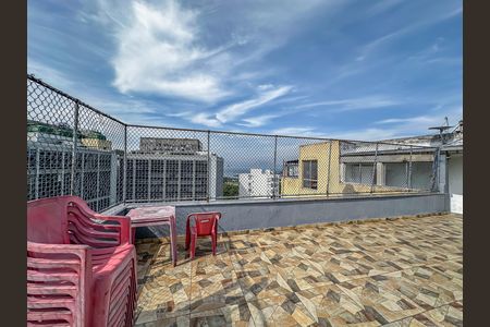 Apartamento à venda com 67m², 2 quartos e sem vaga