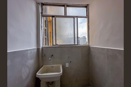 Apartamento à venda com 67m², 2 quartos e sem vaga