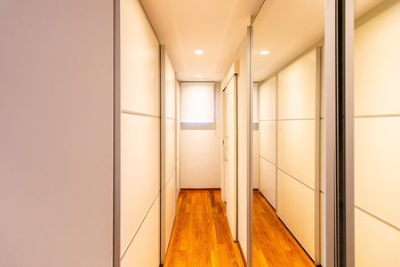 Apartamento à venda com 211m², 3 quartos e 4 vagasCloset