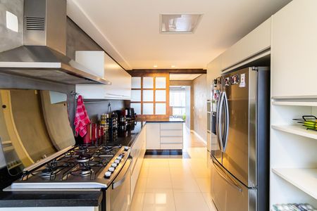 Apartamento à venda com 211m², 3 quartos e 4 vagasCozinha
