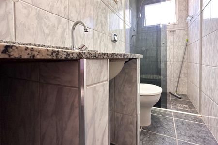 Apartamento para alugar com 65m², 2 quartos e 1 vagaBanheiro Social