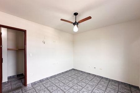 Apartamento para alugar com 65m², 2 quartos e 1 vagaQuarto 2