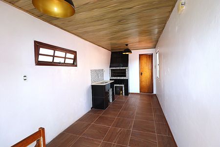 Casa à venda com 90m², 2 quartos e 2 vagasSalão de Festas
