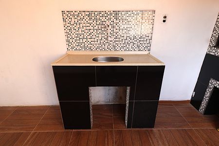 Casa à venda com 90m², 2 quartos e 2 vagasSalão de Festas