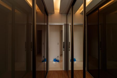 Apartamento à venda com 100m², 3 quartos e 2 vagas Apartamento à venda com 100m², 3 quartos e 2 vagasSuíte