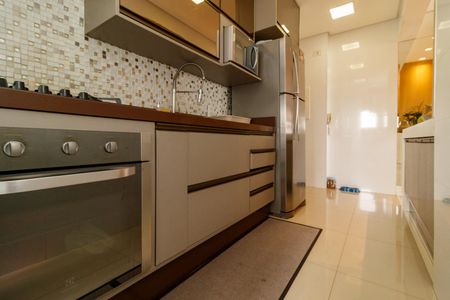 Apartamento à venda com 100m², 3 quartos e 2 vagas Apartamento à venda com 100m², 3 quartos e 2 vagasCozinha