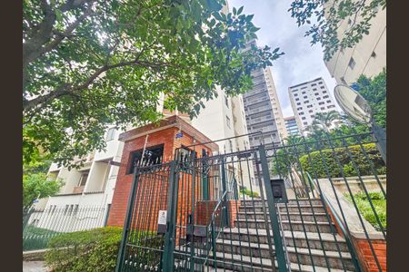 Apartamento para alugar com 46m², 1 quarto e 1 vaga Apartamento para alugar com 46m², 1 quarto e 1 vagaFachada e portaria