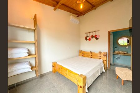 Quarto  de apartamento para alugar com 1 quarto, 50m² em São João do Rio Vermelho, Florianópolis