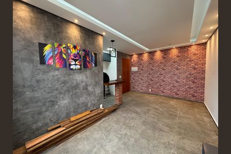 Sala de apartamento para alugar com 2 quartos, 46m² em Jardim Boa Vista (zona Oeste), Osasco
