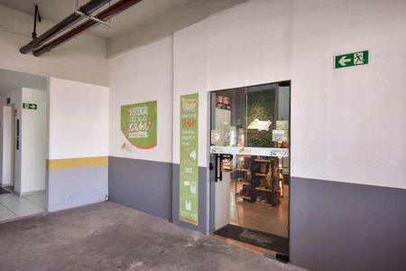 Apartamento para alugar com 40m², 2 quartos e 1 vaga Apartamento para alugar com 40m², 2 quartos e 1 vagaMercadinho