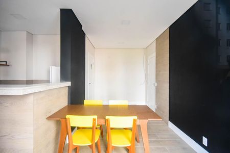 Apartamento para alugar com 40m², 2 quartos e 1 vaga Apartamento para alugar com 40m², 2 quartos e 1 vagaSalão de Festa