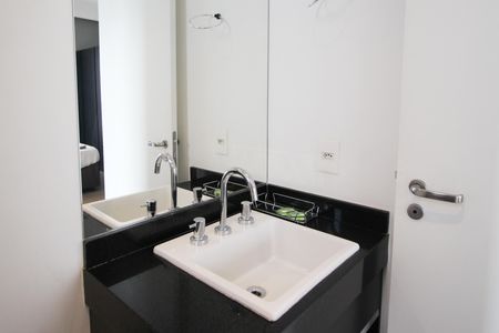 Studio para alugar com 28m², 1 quarto e sem vaga Studio para alugar com 28m², 1 quarto e sem vagaBanheiro
