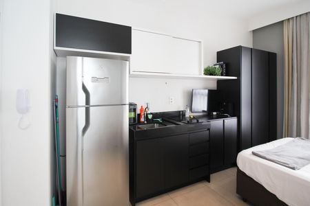 Studio para alugar com 28m², 1 quarto e sem vaga Studio para alugar com 28m², 1 quarto e sem vagaCozinha