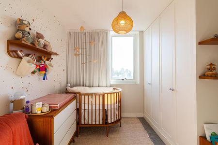 Apartamento à venda com 165m², 3 quartos e 4 vagasQuarto 2