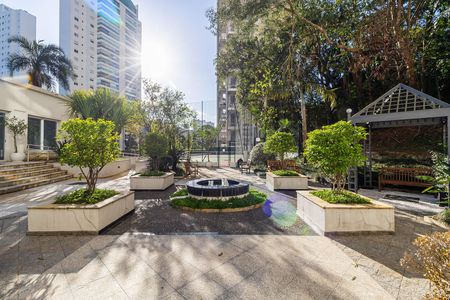 Apartamento à venda com 165m², 3 quartos e 4 vagasÁrea externa