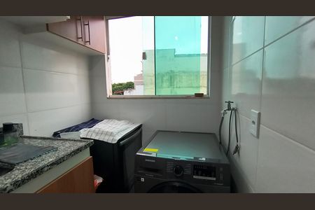 Apartamento à venda com 45m², 2 quartos e sem vagaCozinha e Área de Serviço 