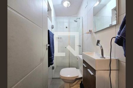 Apartamento à venda com 90m², 3 quartos e 1 vaga Apartamento à venda com 90m², 3 quartos e 1 vagaBanheiro