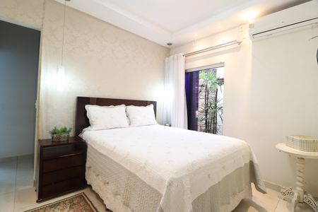Casa para alugar com 211m², 3 quartos e 2 vagasQuarto 3 - Suíte