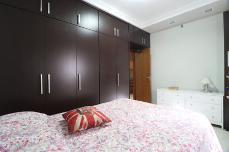 Casa para alugar com 211m², 3 quartos e 2 vagasQuarto 2 - Suíte