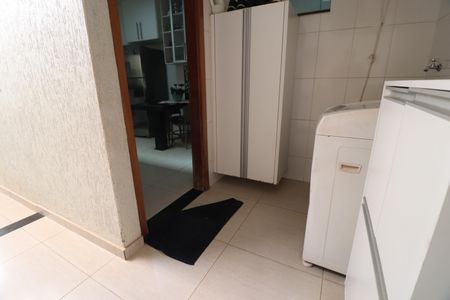 Casa para alugar com 211m², 3 quartos e 2 vagasÁrea de Serviço