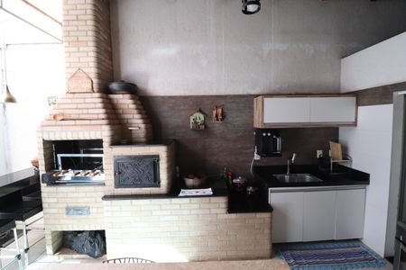 Casa para alugar com 211m², 3 quartos e 2 vagasVaranda gourmet