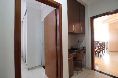 Casa para alugar com 211m², 3 quartos e 2 vagasQuarto 2 - Suíte