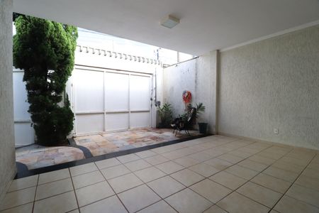 Casa para alugar com 211m², 3 quartos e 2 vagasVaranda da Sala