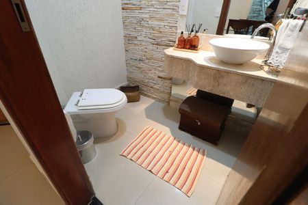 Casa para alugar com 211m², 3 quartos e 2 vagasLavabo