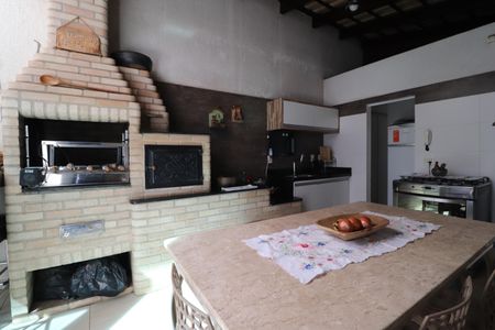 Casa para alugar com 211m², 3 quartos e 2 vagasVaranda gourmet