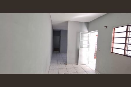 Sala de casa para alugar com 1 quarto, 45m² em Jardim Zara, Ribeirão Preto
