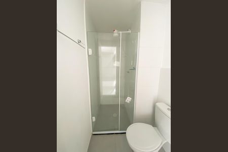 Apartamento à venda com 37m², 2 quartos e sem vaga Apartamento à venda com 37m², 2 quartos e sem vagaBanheiro