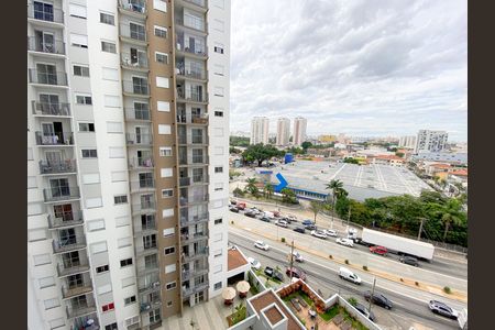 Apartamento à venda com 37m², 2 quartos e sem vaga Apartamento à venda com 37m², 2 quartos e sem vagaVaranda