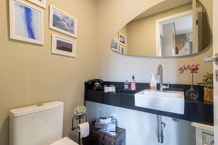 Apartamento à venda com 94m², 1 quarto e 1 vaga Apartamento à venda com 94m², 1 quarto e 1 vagaLavabo