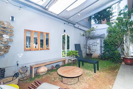 Apartamento à venda com 94m², 1 quarto e 1 vaga Apartamento à venda com 94m², 1 quarto e 1 vagaQuintal