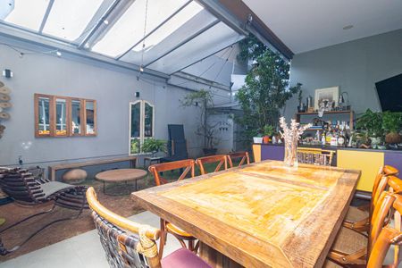 Apartamento à venda com 94m², 1 quarto e 1 vaga Apartamento à venda com 94m², 1 quarto e 1 vagaEspaço Gourmet