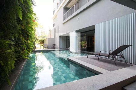 Apartamento à venda com 94m², 1 quarto e 1 vaga Apartamento à venda com 94m², 1 quarto e 1 vagaÁrea comum - Piscina