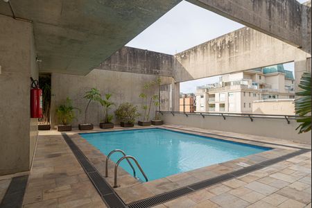 Apartamento para alugar com 42m², 1 quarto e 1 vaga Apartamento para alugar com 42m², 1 quarto e 1 vagaÁrea comum - Piscina