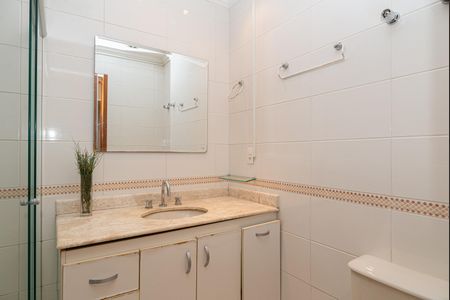 Apartamento para alugar com 42m², 1 quarto e 1 vaga Apartamento para alugar com 42m², 1 quarto e 1 vagaBanheiro da Suíte