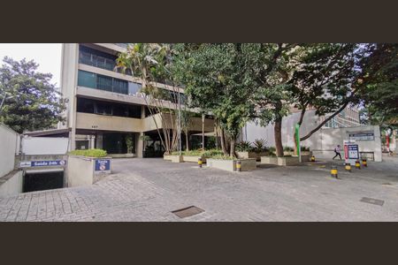 Apartamento para alugar com 42m², 1 quarto e 1 vaga Apartamento para alugar com 42m², 1 quarto e 1 vagaFachada