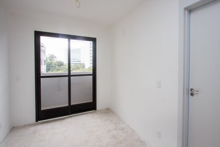 Apartamento à venda com 2 quartos, 38m² em Jardim São Luís, São Paulo