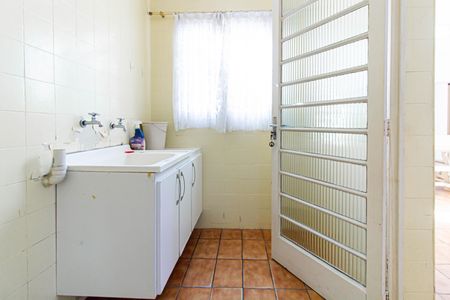 Casa para alugar com 250m², 3 quartos e 2 vagas Casa para alugar com 250m², 3 quartos e 2 vagasÁrea de Serviço